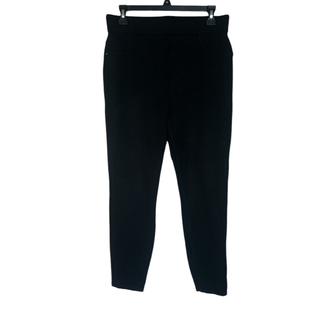 SPANX Black Leggings with Elastic Waistband, back pockets and Tapered Fit Sz L